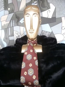 Valentino Cravatte Hand Made In Italy Tie 100% Silk Oxblood w/ Florettes Necktie - Picture 1 of 10