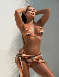 SHEIN Swim SXY Summer Beach Chevron Print Triangle Halter Bikini Set With Cover - Picture 1 of 3