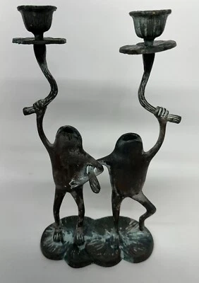 Estatua de rana de bronce de latón candelabro escultura antropomórfica de colección Foto 1 de 4