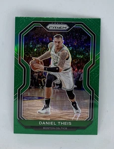 2020-21 Panini Prizm Daniel Theis #121 Green Prizm REFTACTOR Celtics Bulls - Picture 1 of 3