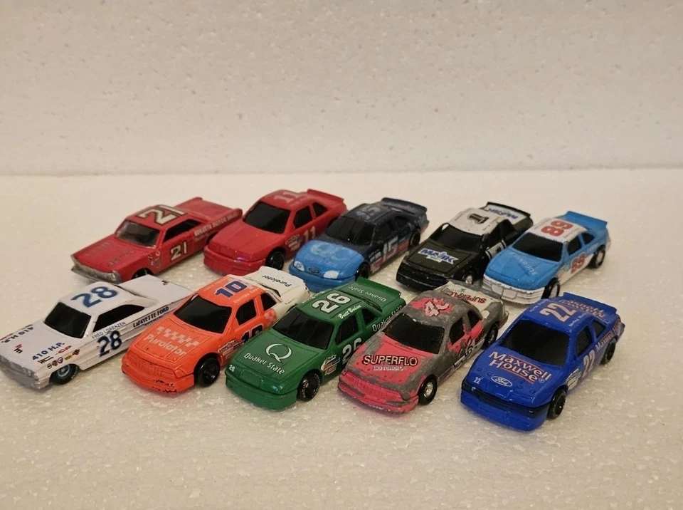 Lote de 10 coches Nascar años 80/90 1/64 diecast conductores como Cole Trickle, Sterling Marlin Foto 1 de 4