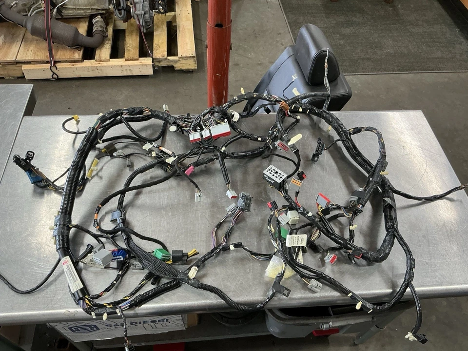 Arnés de cableado de tablero Ford F150 Lariat 2011-2014 4x4 CL3T-14401-KKE #205 Foto 1 de 4