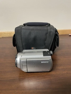 Sony Handycam DCR-SR88 120GB Camcorder No Battery And Charger . Tested/Working. - Image 1 of 4