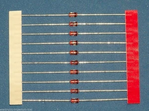 10 diodi Zener 36 V / 1,3 W - Foto 1 di 2