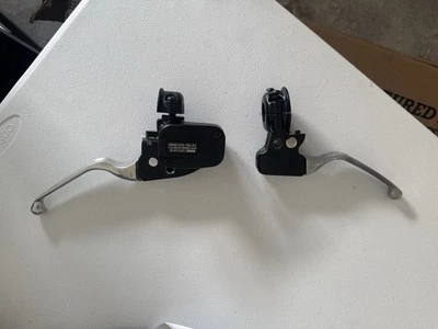 Оригинальный комплект управления рулем Harley-Davidson (2016 Heritage Softail Classic) - Изображение 1 из 4