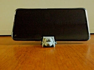Support de smartphone chien gris 3,4 x 8,6 x 2,3 cm - Photo 1 sur 4