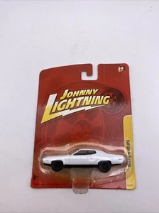 Johnny Lightning Forever 64 1971 Plymouth GTX White Series 10 1:64 Scale HTF - Picture 1 of 6