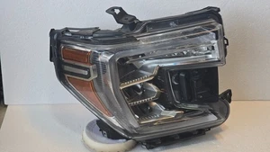 GMC SIERRA 1500 2019 2020-2022 montaje de faros delanteros derecho pasajero 84772474 - Imagen 1 de 9