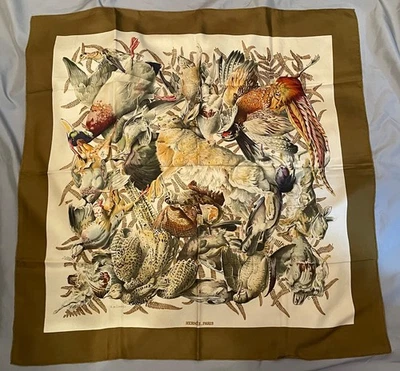 FOULARD CARRÉ IN SETA HERMÈS GIBIERS 90x90cm - Imagen 1 de 4