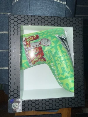 CUBIERTA SUPERBOWL LIX CHAMPIONS PHILADELPHIA EAGLES HOJA FLORECIENTE BETTINARDI Foto 1 de 2