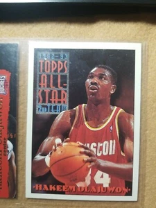 Hakeem Olajuwon 1993 Topps Basketball #116 Houston Rockets - Picture 1 of 2