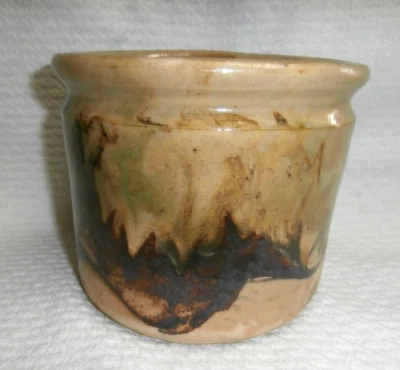 ANCIEN POT EN TERRE CUITE VERNISSEE PROVENCALE - Photo 1/4