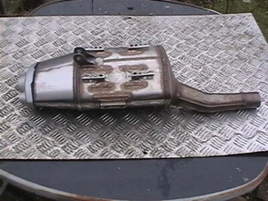 GENUINE TRIUMPH DAYTONA 675 2009-12 Exhaust Muffler Silencer T2203848 Lightened - Picture 1 of 8