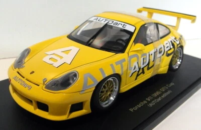 Autoart 1/18 Scale Diecast - 80675 Porsche 911 996 GT3 Cup Autoart Livery - Image 1 of 4