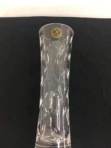 RCR Royal Crystal Rock Clear Lead Floral Leaf Pattern Crystal Vase 18.5 cm (H12) - Picture 1 of 7