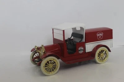 Liberty Classics die-cast 1916 Studebacker Heinz Truck - Image 1 of 4