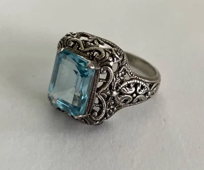 Lovely Silver Tone Aquamarine Ring Size 6 - Image 1 of 4
