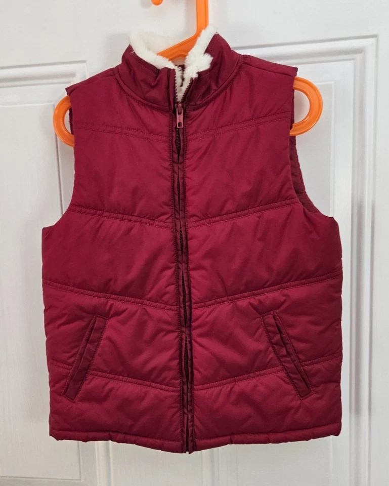 GYMBOREE Chaleco Rojo Piel Sintética Cuello Abombado Cremallera Talla 7/8 Foto 1 de 4