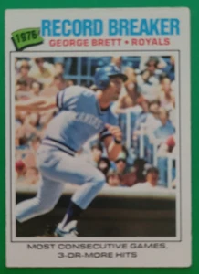 1977 Topps GEORGE BRETT Record Breaker #231 Kansas City Royals EX Light Wear - Picture 1 of 3
