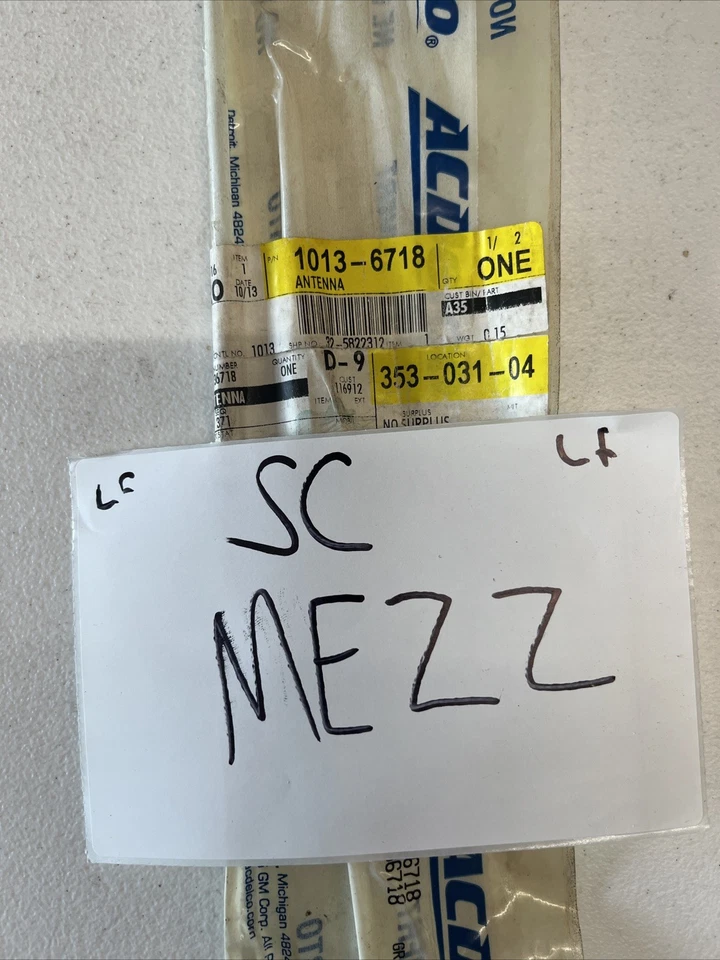 Antena cromada GM genuina, 10136718 Foto 1 de 2