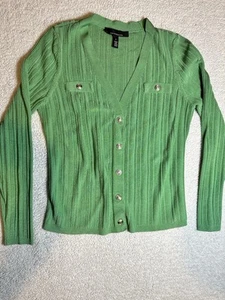 White House Black Market Black WHBM Langarm-Cardigan mit Druckknopfleiste grün Gr. S - Bild 1 von 9