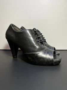 Women’s Lace Up Open Toe Gray Leather Heels / Size 8 - Picture 1 of 9