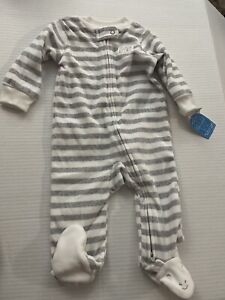 Carter's 2 Way Zipper Size 6 Months White And Grey Strips