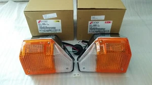 PAR DE LUCES DE SEÑAL DE GIRO FRONTAL PARA TOYOTA FJ70 FJ75 FJ40 LAND CRUISER - Imagen 1 de 7