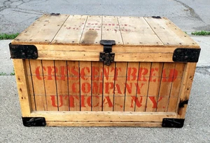 RARE Antique Vintage Crescent Bread Advertising Crate Utica NY Box Chest Sign - Picture 1 of 20