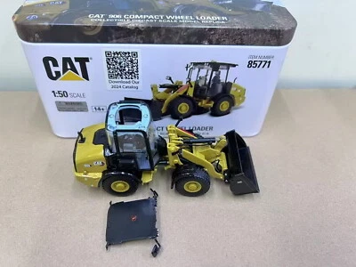 DM 1/50 Scale CAT 906 Compact Wheel Loader Diecast Model Toy Gift 85771 - Image 1 of 4