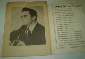 JOHNNY CASH SIGNED 1st SONGBOOK EARLY AUTOGRAPH RING OF FIRE Sun Records 78 45 - Foto 1 di 5
