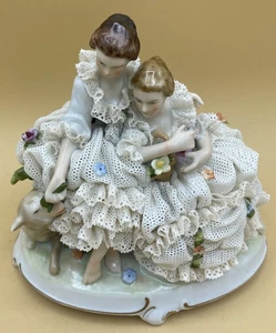 Vintage Unterweissbach Porcelain Dresden Lace Style Figurine In Nature READ - Picture 1 of 9