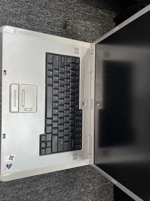 Portátil DELLInspiron 9300 17" sin probar como está Foto 1 de 4