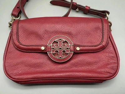Tory Burch Dark Pink Amanda Bag Pebbled Leather Crossbody Purse Handbag Magnet - Image 1 of 4