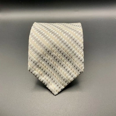 Corbata para hombre Calvin Klein gris plateado beige patrón geométrico 100 % seda Foto 1 de 4