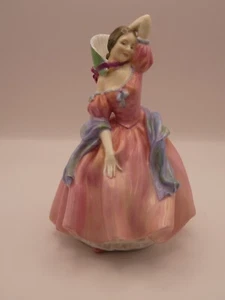 ATTRAENTE FIGURA/FIGURINA ROYAL DOULTON - HN2113 MAYTIME - Foto 1 di 6