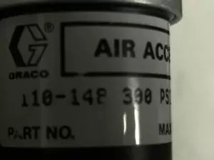 Graco Air Line Lubricator 1/4 NPT Part # 110148 300 PSI Bar D99 A OEM USED - Picture 1 of 3