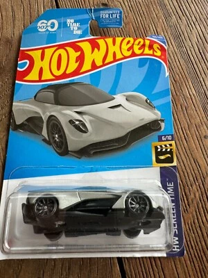 VOITURE HOT WHEELS ASTON MARTIN VALHALLA CONCEPT HW SCREEN TIME US VERSION - Photo 1/3