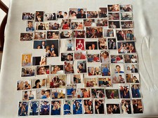 BEVERLY HILLS 90210 NEWS 1994 PANINI 1CHOICE STICKER STICKER IMAGE