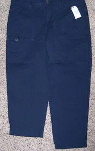 TIME and TRU Navy Blue MId-Rise Relax Fit Crop Ankle Cargo Pants Cuffs Sz 16 NWT - Picture 1 of 6