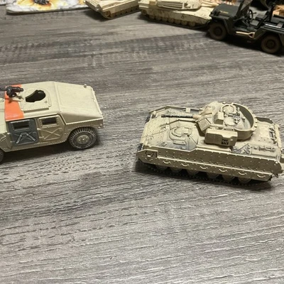 Corgi Set of 2 Desert Storm Hunvee & a Bradley Tank - Image 1 of 4