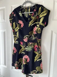 WOMENS DOROTHY PERKINS BLACK & PINK FLORAL PLAYSUIT ONE PIECE SIZE 8 SUMMER ❤️ - Picture 1 of 8