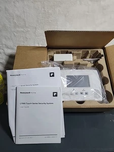 Honeywell Lynx Touch L5000 Security Systems Control Panel L5000 - Picture 1 of 5