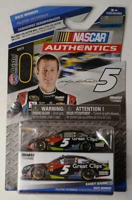 2015 KASEY KAHNE #5 NASCAR AUTHENTICS GREAT RACERS 1:64 GREAT CLIPS CHEVROLET - Image 1 of 2