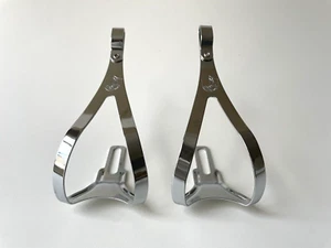 *NOS Vintage Campagnolo chrome steel aero pedal toe clips (Small)* - Picture 1 of 5