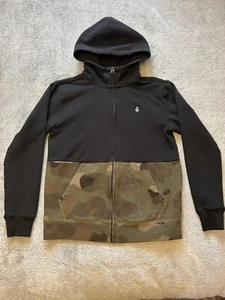Volcom Camo Black Full Zip Hoodie Youth Size 14 Slim Fit Skater Style Outdoor - Picture 1 of 16