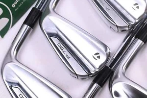 Taylormade P790 2019 Eisen / 5-PW / Stiff Flex Dynamic Gold 105 S300 Schäfte - Bild 1 von 7