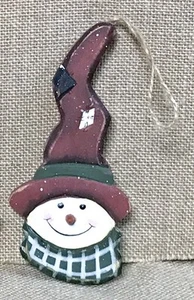 Ornamento viso pupazzo di neve in legno dipinto a mano Natale kitsch rustico nucleo casetta - Foto 1 di 2