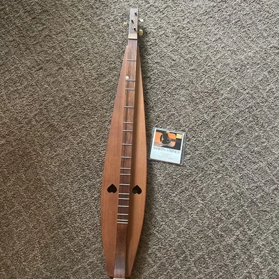 Dulcimer de montaña, 3 cuerdas, estilo Apalaches, vintage, raro, se necesita 1 cuerda Foto 1 de 4