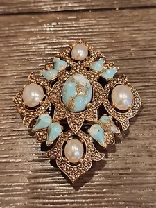 Vintage Sarah Coventry Gold Turquoise Peking Faux Pearl Pendant Brooch - Picture 1 of 5
